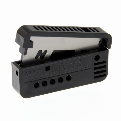 de9a4a033e1de5a6ee404a369a45019b